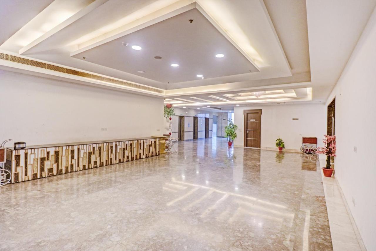 Oyo Townhouse 484 Sanskriti Hotel Delhi  Luaran gambar
